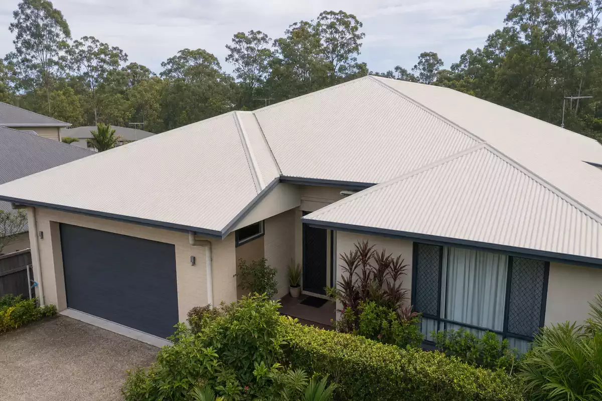 Roof cleaning in Capalaba